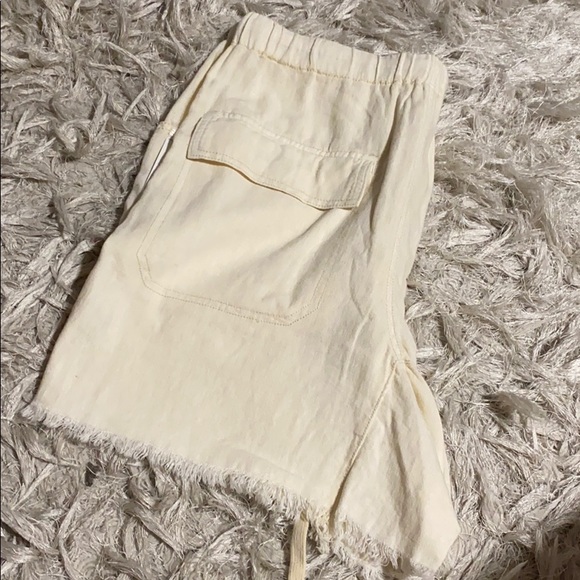Free people ecru linen shorts - Picture 6 of 6